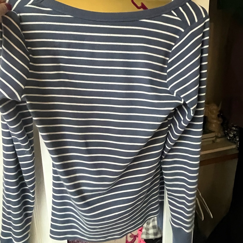 This is a size medium basic striped long sleeve tee.